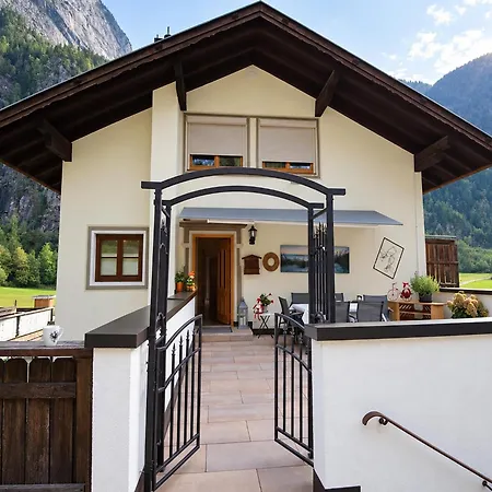 Martha In The Oetztal Valley With Mountain Views Umhausen